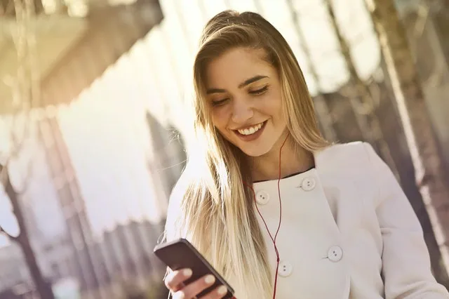 Jakie cechy posiada najlepsza wyszukiwarka telefonów?